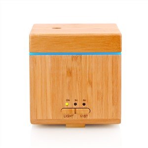 China Manufacturer of Aromatherapy Essential Oil Aroma Diffuser